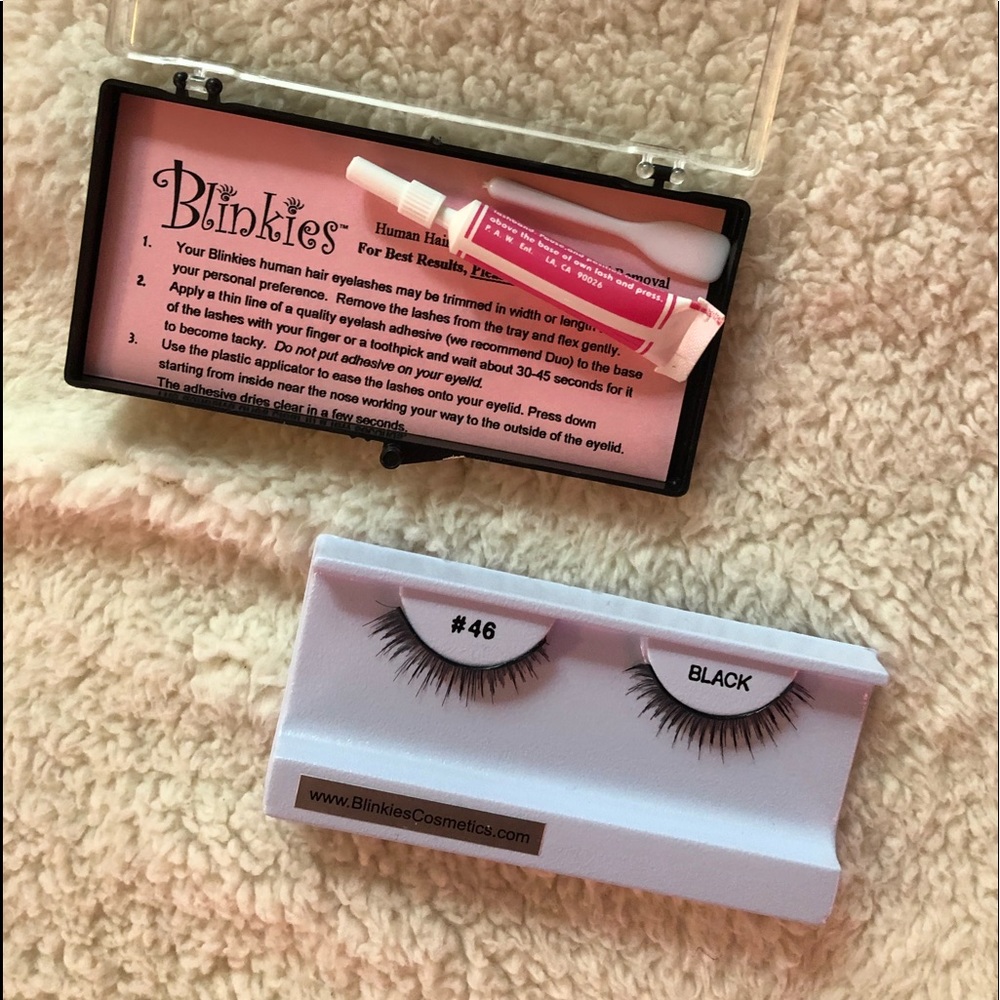 Blinkies Signature Eyelashes w/ Built-In Eyeliner